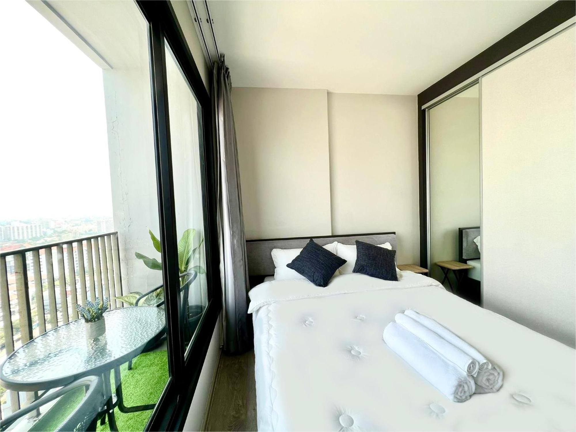 Sea View Pattaya Beach @The Base Central Pattaya Ngoại thất bức ảnh